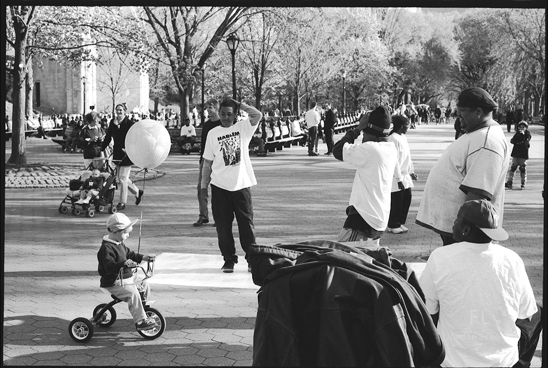 balloon boy in central park 20240906